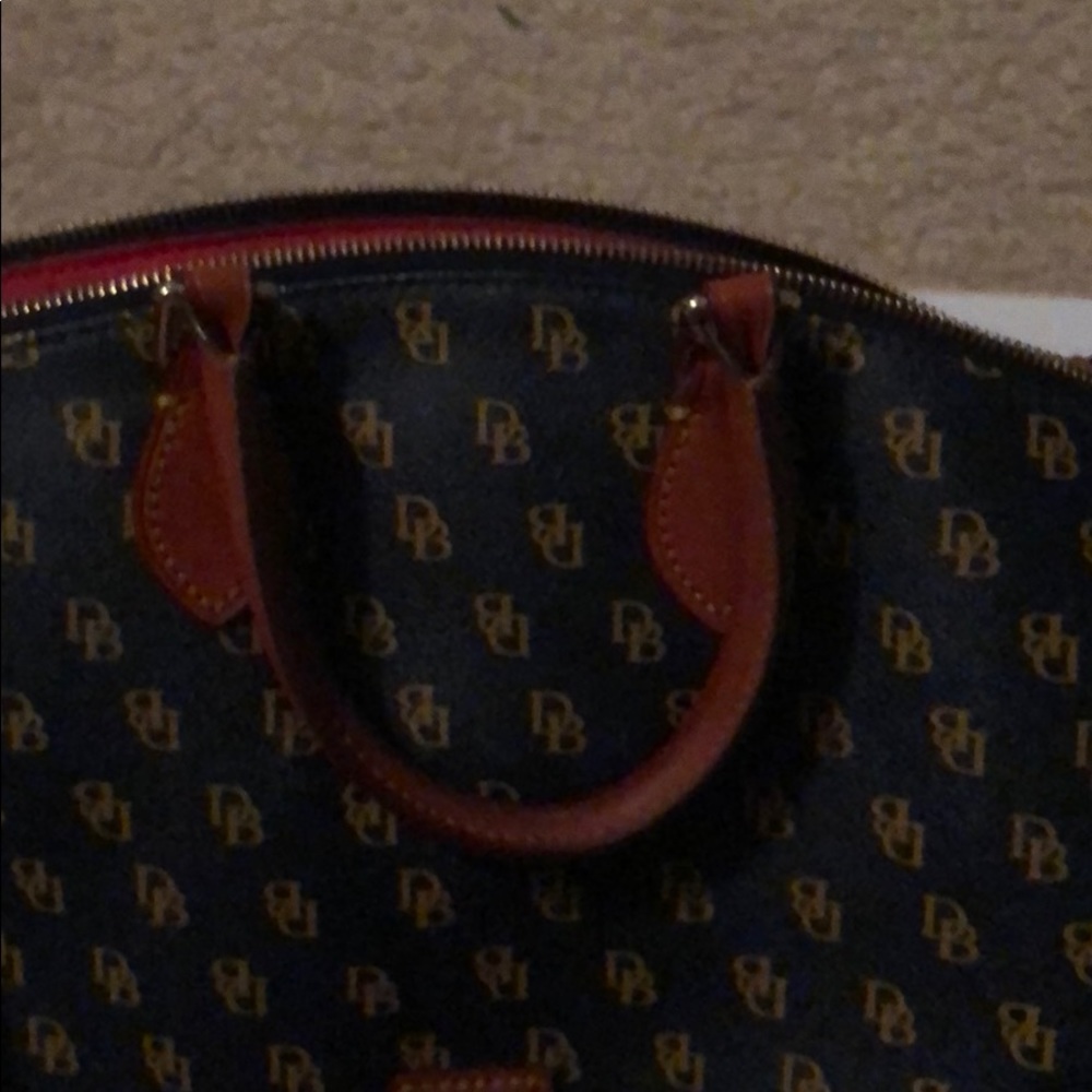 Dooney & Bourke - Picture 3 of 3